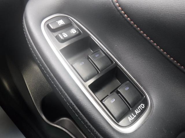 クラウンハイブリッド アスリートＧ　モデリスタＦスポ・純正ＳＤナビ・ＣＤ録音・ＤＶＤ再生・フルセグＴＶ・Ｂカメラ・Ｂｌｕｅｔｏｏｔｈ・黒革ＰＷ・サンルーフ・プリクラ・クリソナ・クルコン・１８ＡＷ・スマートキー・ＥＴＣ・電格ミラー・車高調（55枚目）