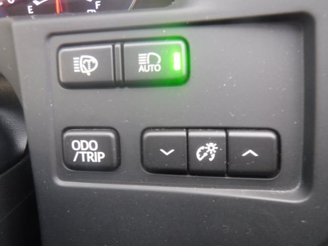 クラウンハイブリッド アスリートＧ　モデリスタＦスポ・純正ＳＤナビ・ＣＤ録音・ＤＶＤ再生・フルセグＴＶ・Ｂカメラ・Ｂｌｕｅｔｏｏｔｈ・黒革ＰＷ・サンルーフ・プリクラ・クリソナ・クルコン・１８ＡＷ・スマートキー・ＥＴＣ・電格ミラー・車高調（57枚目）