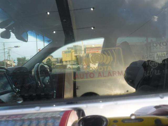 クラウンハイブリッド アスリートＧ　モデリスタＦスポ・純正ＳＤナビ・ＣＤ録音・ＤＶＤ再生・フルセグＴＶ・Ｂカメラ・Ｂｌｕｅｔｏｏｔｈ・黒革ＰＷ・サンルーフ・プリクラ・クリソナ・クルコン・１８ＡＷ・スマートキー・ＥＴＣ・電格ミラー・車高調（80枚目）