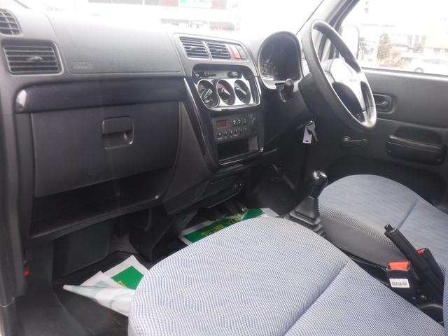 アクティバン ＳＤＸ－Ｈｉ　５ＭＴ・Ｔベルト＋ウォポン交換済・新品タイヤ４本交換済・ハイルーフ・キーレス・ライトレベライザー・ドアバイザー・４ナンバー・４人乗・パワステ・エアコン・ドリンクホルダー・Ｗエアバック・取説・整備記録簿（55枚目）