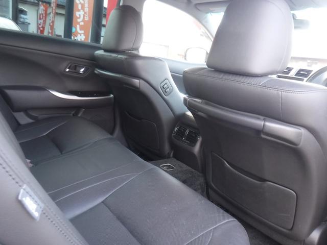 ���Ђł͏펞�A�����m���C�[�O���X�^�C�������X�i�����H��j�ɁA�풓���T�|�[�g�o����̐��𐮂��Ă��܂��̂ŁA�[�Ԍ�̃A�t�^�[�E�}�Ȃ��Ԃ̃g���u����������C�[�O���X�^�C���ɂ��C���������I