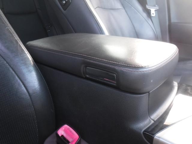 �w�b�h���C�g�̉��΂ݏ������܂��B�Ԃ̏��̖����A���A�h������܂��B�T�C�h�X���b�v�����A�A���C�����g�����A���������\�B�k�d�c���C�g�A�g�h�c���C�g�ւ̌��������܂��B�����p�[�c�A�ЊO�p�[�c���˗��������B