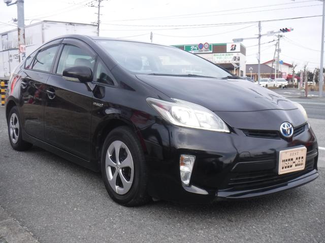 プリウス Ｓ　後期・純正ＳＤナビ・Ｂカメラ・１セグＴＶ・ＣＤ録音・ＤＶＤ再生・ＭＰ３・Ｂｌｕｅｔｏｏｔｈ・オートＬＥＤヘッド・ＥＴＣ・スマートキー・電格ウインカーミラー・１６ＡＷ・Ｐスタート・ＡＢＳ・整備点検記録簿（8枚目）