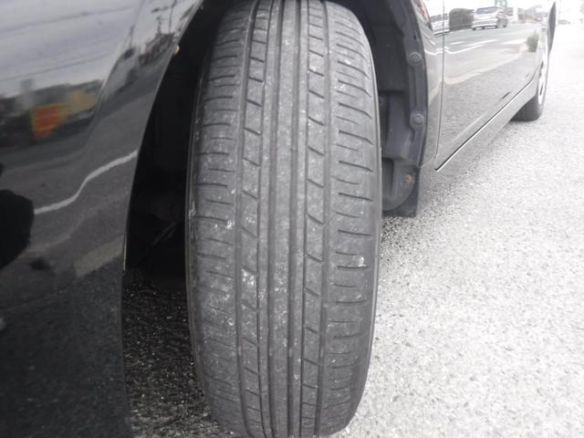 プリウス Ｓ　後期・純正ＳＤナビ・Ｂカメラ・１セグＴＶ・ＣＤ録音・ＤＶＤ再生・ＭＰ３・Ｂｌｕｅｔｏｏｔｈ・オートＬＥＤヘッド・ＥＴＣ・スマートキー・電格ウインカーミラー・１６ＡＷ・Ｐスタート・ＡＢＳ・整備点検記録簿（30枚目）