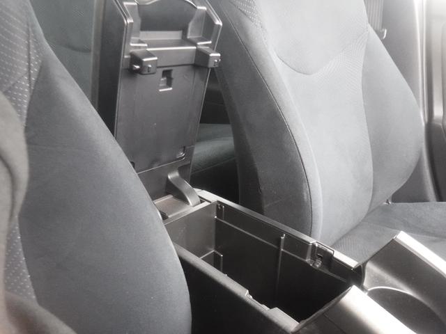 プリウス Ｓ　後期・純正ＳＤナビ・Ｂカメラ・１セグＴＶ・ＣＤ録音・ＤＶＤ再生・ＭＰ３・Ｂｌｕｅｔｏｏｔｈ・オートＬＥＤヘッド・ＥＴＣ・スマートキー・電格ウインカーミラー・１６ＡＷ・Ｐスタート・ＡＢＳ・整備点検記録簿（63枚目）