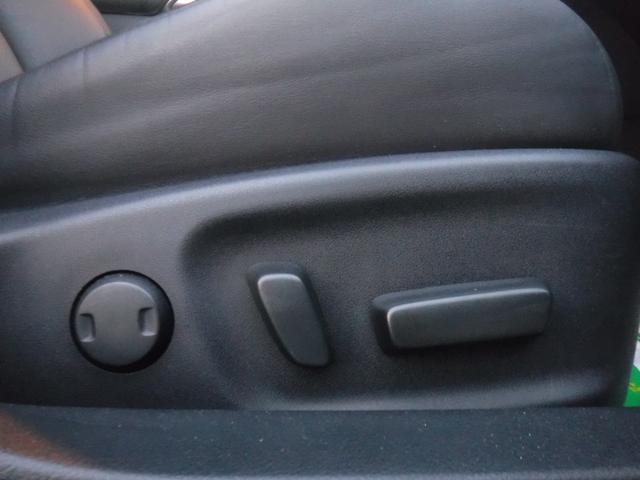 クラウンハイブリッド アスリートＧ　純正ＳＤナビ・黒革ＰＷ・プリクラ・クリソナ・クルコン・スパッタ１８ＡＷ・ＥＴＣ・オートＨＩＤヘッド＆フォグ・Ｈｉビーム・ライトウォッシャー・サンシェード・スマートキー・電格ミラー・Ｂカメラ・前ドラレコ（40枚目）