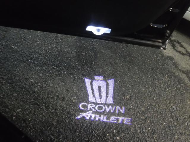 クラウンハイブリッド アスリートＧ　純正ＳＤナビ・黒革ＰＷ・プリクラ・クリソナ・クルコン・スパッタ１８ＡＷ・ＥＴＣ・オートＨＩＤヘッド＆フォグ・Ｈｉビーム・ライトウォッシャー・サンシェード・スマートキー・電格ミラー・Ｂカメラ・前ドラレコ（77枚目）