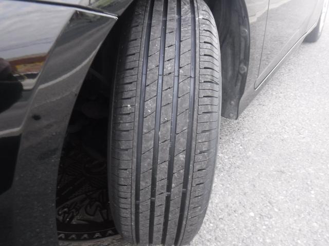 プリウス Ｓ　社外ＳＤナビ・ＣＤ録音・ＤＶＤ再生・フルセグＴＶ・Ｂカメラ・Ｂｌｕｅｔｏｏｔｈ・ＡＵＸ・前後ドラレコ・クリソナ・プリクラ・オートＬＥＤヘッド＆フォグ・ＥＴＣ・１５ＡＷ・スマートキー・オート電格ミラー（25枚目）