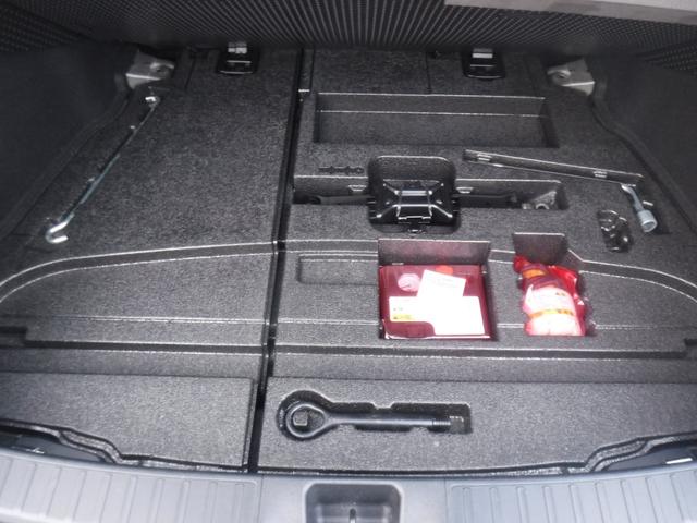 プリウス Ｓ　社外ＳＤナビ・ＣＤ録音・ＤＶＤ再生・フルセグＴＶ・Ｂカメラ・Ｂｌｕｅｔｏｏｔｈ・ＡＵＸ・前後ドラレコ・クリソナ・プリクラ・オートＬＥＤヘッド＆フォグ・ＥＴＣ・１５ＡＷ・スマートキー・オート電格ミラー（33枚目）