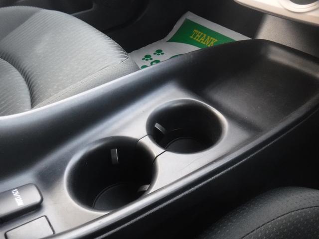 プリウス Ｓ　社外ＳＤナビ・ＣＤ録音・ＤＶＤ再生・フルセグＴＶ・Ｂカメラ・Ｂｌｕｅｔｏｏｔｈ・ＡＵＸ・前後ドラレコ・クリソナ・プリクラ・オートＬＥＤヘッド＆フォグ・ＥＴＣ・１５ＡＷ・スマートキー・オート電格ミラー（54枚目）