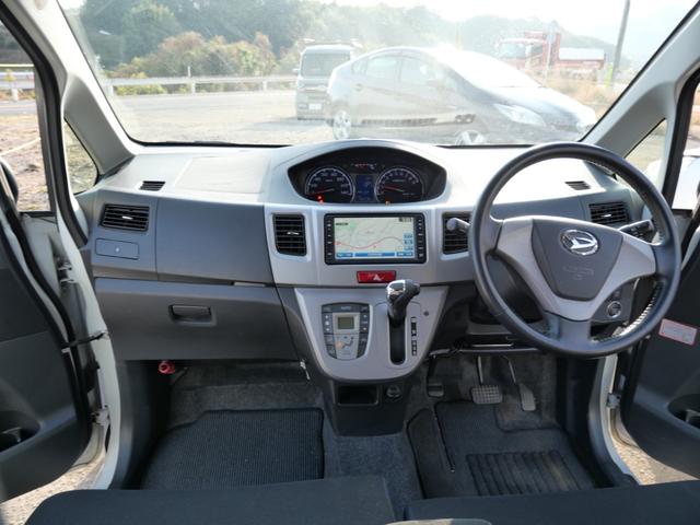 ムーヴ カスタム　Ｘリミテッド　純正ナビ　バックモニター　ＴＶ　スマートキー　プッシュスタート　ＥＴＣ　オートエアコン　電動格納ミラー　パワーウィンドウ（8枚目）