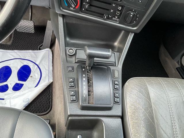 3シリーズ 320i アニバーサリー(11枚目)