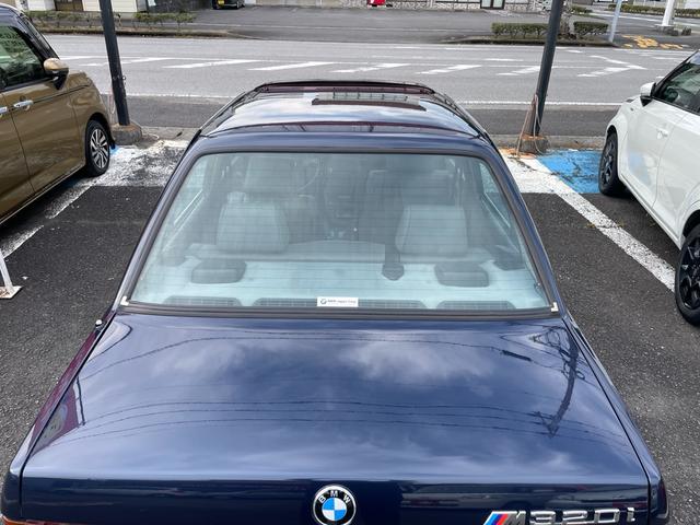 3シリーズ 320i アニバーサリー(24枚目)