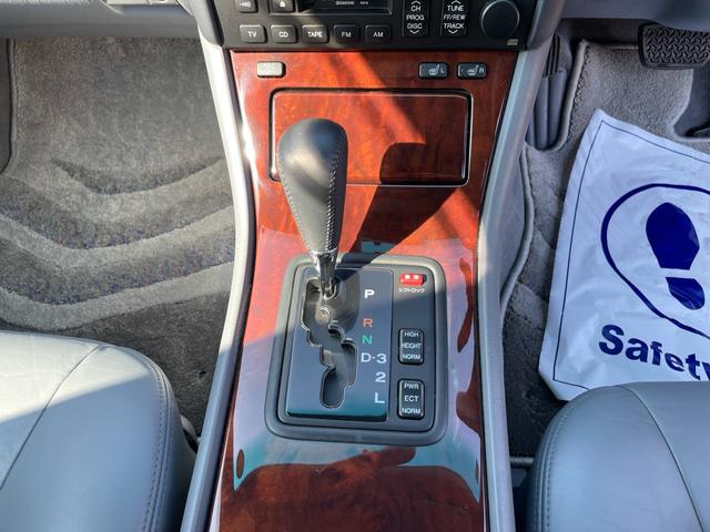 セルシオ Ｃ仕様　パワーシート　走行距離４万ｋｍ代　ワンオーナー（11枚目）