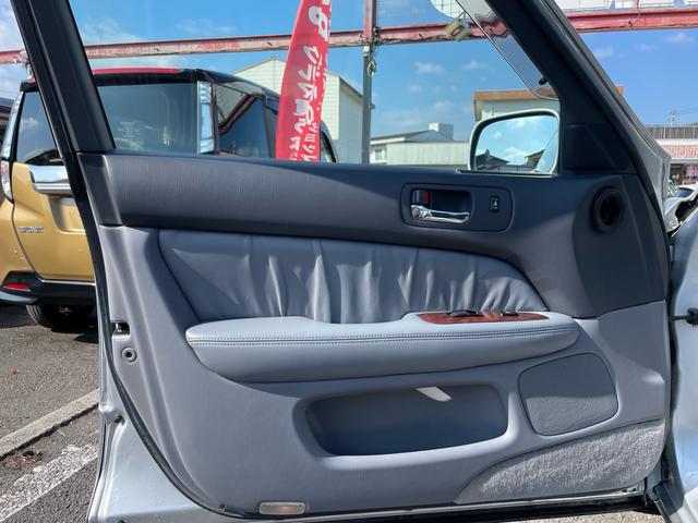 セルシオ Ｃ仕様　パワーシート　走行距離４万ｋｍ代　ワンオーナー（28枚目）