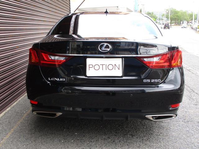 GS GS250 バージョンL ワンオーナー 黒革メモリー付シートエアコン リヤシートヒーター 純正HDDナビ フルセグTV ブルートゥース DVD再生 バックモニター ETC HIDヘッドライト 18インチアルミホイール(12枚目)