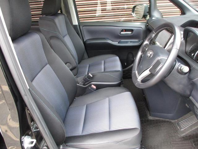 ヴォクシー ＺＳ　ワンオーナー　純正９インチＳＤナビ　フルセグＴＶ　ブルートゥース　ＤＶＤ再生　ＥＴＣ　バックカメラ　フリップダウンモニター　リモコンエンジンスターター　両側パワースライドドア　１６インチアルミホイール（22枚目）