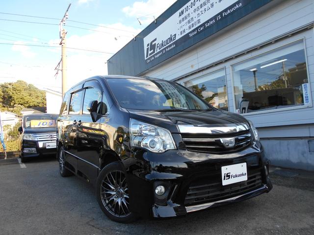 ノア Ｓｉ　純正エアロ　ＨＩＤ　フォグランプ　ＯＰクリアテール　純正ナビ　地デジ　バックカメラ　両側電動スライドドア　スマートキー　社外アルミ（2枚目）