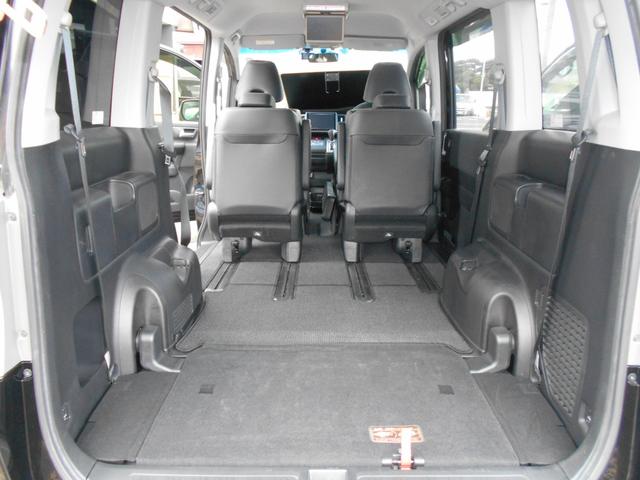 ステップワゴンスパーダ Z クールスピリット 純正エアロ 専用AW 純正9インチナビ 地デジ バックカメラ 後席用モニター 両側電動スライドドア ハーフレザーシート スマートキー キャプテンシート7人乗り(25枚目)