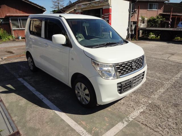 ワゴンＲ ＦＡ　Ｗエアバッグ　ＡＢＳ　オートマ　エアコンテ　純正ＣＤ　キーレスエントリー　白　走行６１５００ｋｍ　タイヤ４本新品交換　取説（7枚目）