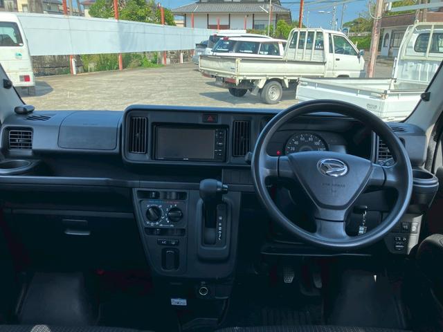 ハイゼットカーゴ クルーズＳＡＩＩＩ　スマートアシスト　メモリーナビ　ワンセグＴＶ　ＣＤ　前後ドライブレコーダー　キーレス　ＥＴＣ　アイドリングストップ　セキュリティアラーム　プライバシーガラス　両側スライドドア　ハイルーフ（28枚目）