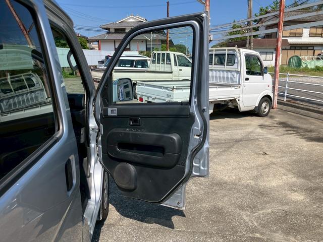 ハイゼットカーゴ クルーズＳＡＩＩＩ　スマートアシスト　メモリーナビ　ワンセグＴＶ　ＣＤ　前後ドライブレコーダー　キーレス　ＥＴＣ　アイドリングストップ　セキュリティアラーム　プライバシーガラス　両側スライドドア　ハイルーフ（48枚目）