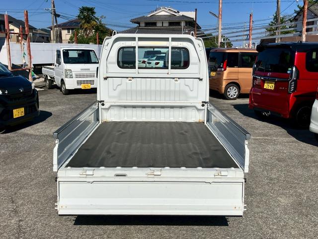キャリイトラック KCエアコン・パワステ 4WD オートマ エアコン パワステ 3方開 荷台ゴムマット FM/AMラジオ ヘッドライトレベライザー 車検R9年12月22日まで(12枚目)
