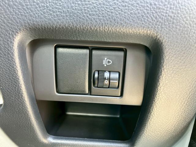 キャリイトラック KCエアコン・パワステ 4WD オートマ エアコン パワステ 3方開 荷台ゴムマット FM/AMラジオ ヘッドライトレベライザー 車検R9年12月22日まで(22枚目)