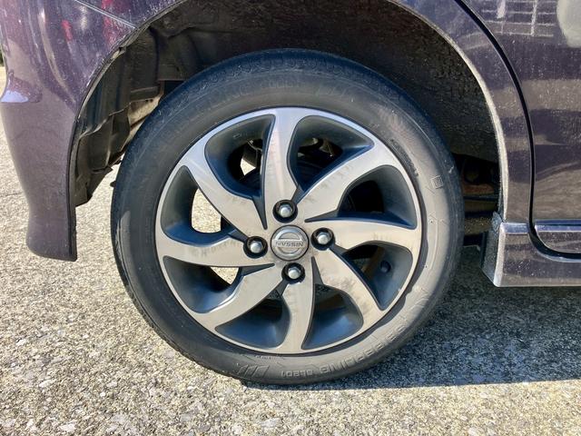 ルークス ハイウェイスター メモリーナビ フルセグTV ディスチャージヘッドライト パワースライドドア スマートキー プッシュスタート ETC 純正14インチAW オートAC シートカバー 女性ワンオーナー(13枚目)