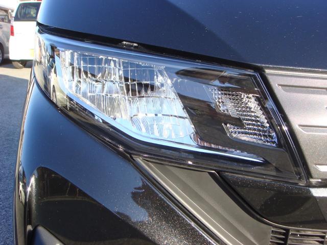 ムーヴ Ｘ　６．８インチスマホ連携ディスプレイオーディオ／バックカメラ／スマートキー／左側パワースライドドア／フロアマット／ワイドバイザー／登録済未使用車（9枚目）