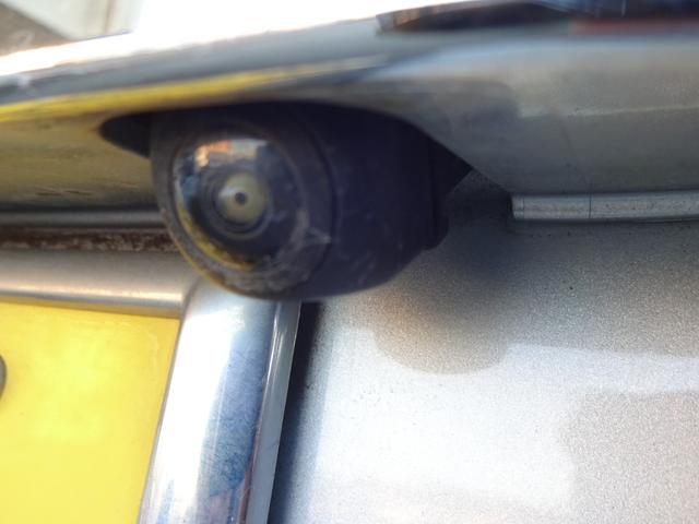 �����o�b�N�J����