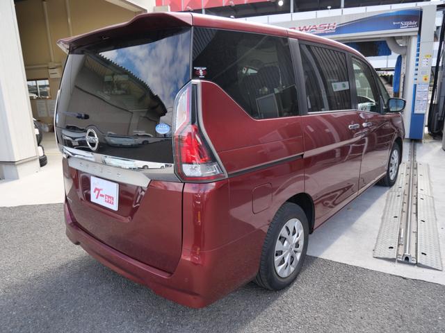 セレナ ＸＶ　１０インチ純正ナビ　アラウンドビューモニター　フルセグ　両側電動スライドドア　プロパイロット　ドライブレコーダー　左側電動ステップ（8枚目）
