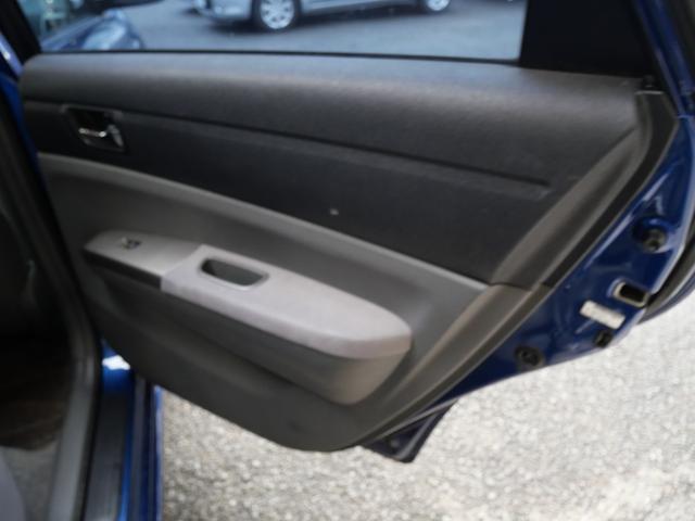 プリウス Ｓ　ナビ　バックモニター　スマートキー　プッシュスタート　ＥＴＣ　ＣＤ　ＭＤ　記録簿　電動格納ミラー　パワーウィンドウ　パワーステアリング（13枚目）