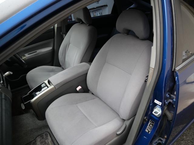 プリウス Ｓ　ナビ　バックモニター　スマートキー　プッシュスタート　ＥＴＣ　ＣＤ　ＭＤ　記録簿　電動格納ミラー　パワーウィンドウ　パワーステアリング（16枚目）