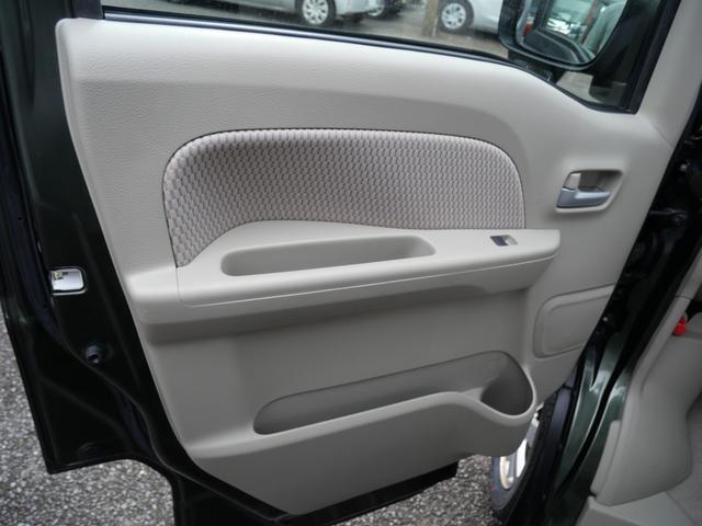 エブリイワゴン ＰＺターボスペシャル　スマートキー　プッシュスタート　オートエアコン　両側電動スライドドア　シートヒーター　パーキングセンサー　トラクションコントロール（13枚目）