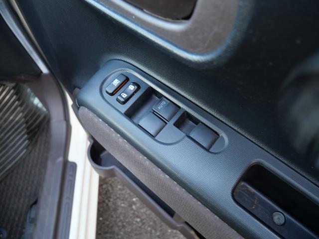 ポルテ Ｘ　キーレスエントリー　ＥＴＣ　ナビ　左側電動スライドドア　アイドリングストップ　記録簿　パワーウィンドウ　パワーステアリング（22枚目）