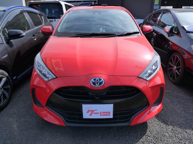 ヤリス ハイブリッドZ スマートキー プッシュスタート ナビ 全方位モニター シートヒーター USBポート ETC パワーステアリング パワーウィンドウ(3枚目)