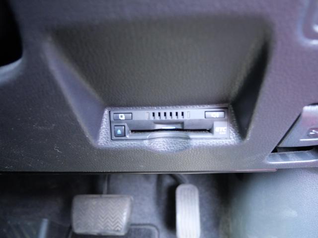 ヤリス ハイブリッドZ スマートキー プッシュスタート ナビ 全方位モニター シートヒーター USBポート ETC パワーステアリング パワーウィンドウ(27枚目)
