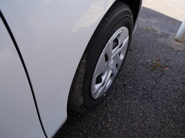 アクア Ｘ　スマートキー　プッシュスタート　ＥＴＣ　ディスプレイオーディオ　バックモニター　トラクションコントロール　パワーステアリング（9枚目）