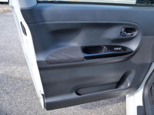 タント カスタムＲＳ　トップエディションＳＡ　両側電動スライドドア　純正ナビ　フルセグ　バックモニター　スマートキー　プッシュスタート　オートエアコン　トラクションコントロール　エコアイドル　ＥＴＣ（15枚目）