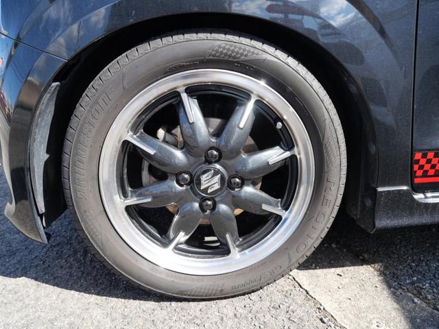 アルトターボＲＳ ベースグレード　ナビ　フルセグ　スマートキー　プッシュスタート　トラクションコントロール　アイドリングストップ　オートエアコン　シートヒーター　ドライブレコーダー　ＴＥＩＮ車高調　社外マフラー（9枚目）