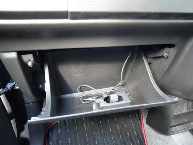 アルトターボＲＳ ベースグレード　ナビ　フルセグ　スマートキー　プッシュスタート　トラクションコントロール　アイドリングストップ　オートエアコン　シートヒーター　ドライブレコーダー　ＴＥＩＮ車高調　社外マフラー（19枚目）