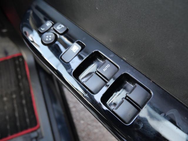 アルトターボＲＳ ベースグレード　ナビ　フルセグ　スマートキー　プッシュスタート　トラクションコントロール　アイドリングストップ　オートエアコン　シートヒーター　ドライブレコーダー　ＴＥＩＮ車高調　社外マフラー（21枚目）