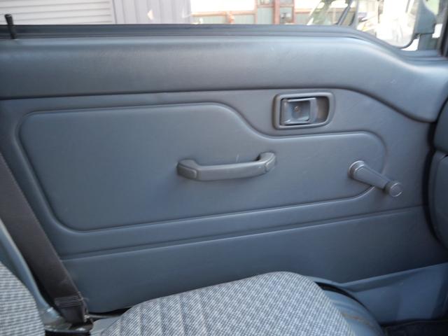 ハイゼットトラック エアコン・パワステ ツインカムスペシャル エアコン パワーステアリング 荷台マット 荷台ガード 三方開 ライトレベル調節(17枚目)