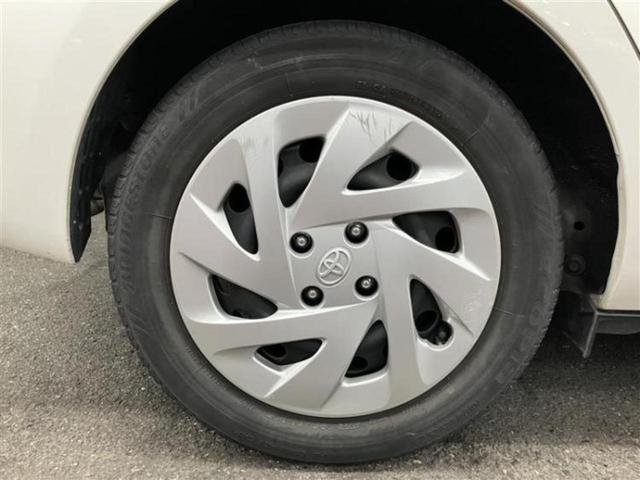 アクア Ｓスタイルブラック　新品タイヤ／保証書／社外　ＳＤナビ／衝突安全装置／車線逸脱防止支援システム／ドライブレコーダー　純正／ＥＴＣ／ＥＢＤ付ＡＢＳ／横滑り防止装置／アイドリングストップ／バックモニター／ワンセグＴＶ　記録簿（18枚目）
