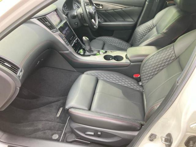 スカイライン ４００Ｒ　新品タイヤ／サンルーフ／ＢＯＳＥ／保証書／純正　ＳＤナビ／衝突安全装置／アラウンドビューモニター／車線逸脱防止支援システム／シート　合皮／パーキングアシスト　バックガイド　ターボ　衝突被害軽減システム（6枚目）