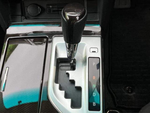 カムリ ハイブリッドＧパッケージ　新品タイヤ／保証書／純正　ＳＤナビ／ヘッドランプ　ＨＩＤ／Ｂｌｕｅｔｏｏｔｈ接続／ＥＴＣ／ＥＢＤ付ＡＢＳ／横滑り防止装置／アイドリングストップ／ワンセグＴＶ／エアバッグ　運転席／エアバッグ　助手席（18枚目）