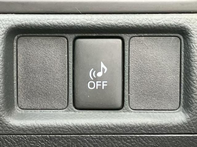 カムリ ハイブリッドＧパッケージ　新品タイヤ／保証書／純正　ＳＤナビ／ヘッドランプ　ＨＩＤ／Ｂｌｕｅｔｏｏｔｈ接続／ＥＴＣ／ＥＢＤ付ＡＢＳ／横滑り防止装置／アイドリングストップ／ワンセグＴＶ／エアバッグ　運転席／エアバッグ　助手席（26枚目）