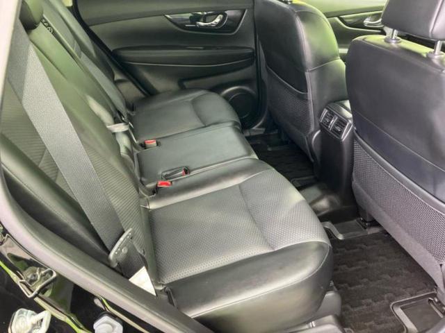エクストレイル ４ＷＤ２０Ｘｉ　ＶセレクションエクストリーマーＸ　新品タイヤ／保証書／純正　９インチ　ＳＤナビ／インテリジェントルームミラー／衝突安全装置／シートヒーター　全席／全方位モニター／車線逸脱防止支援システム／シート　合皮／プロパイロット／電動バックドア（5枚目）
