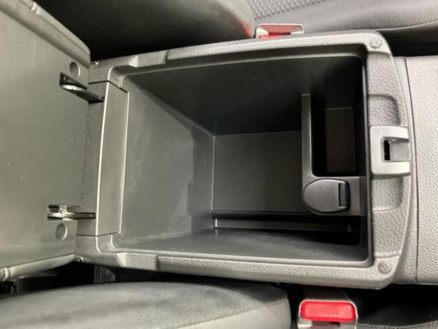 エクストレイル ４ＷＤ２０Ｘｉ　ＶセレクションエクストリーマーＸ　新品タイヤ／保証書／純正　９インチ　ＳＤナビ／インテリジェントルームミラー／衝突安全装置／シートヒーター　全席／全方位モニター／車線逸脱防止支援システム／シート　合皮／プロパイロット／電動バックドア（33枚目）